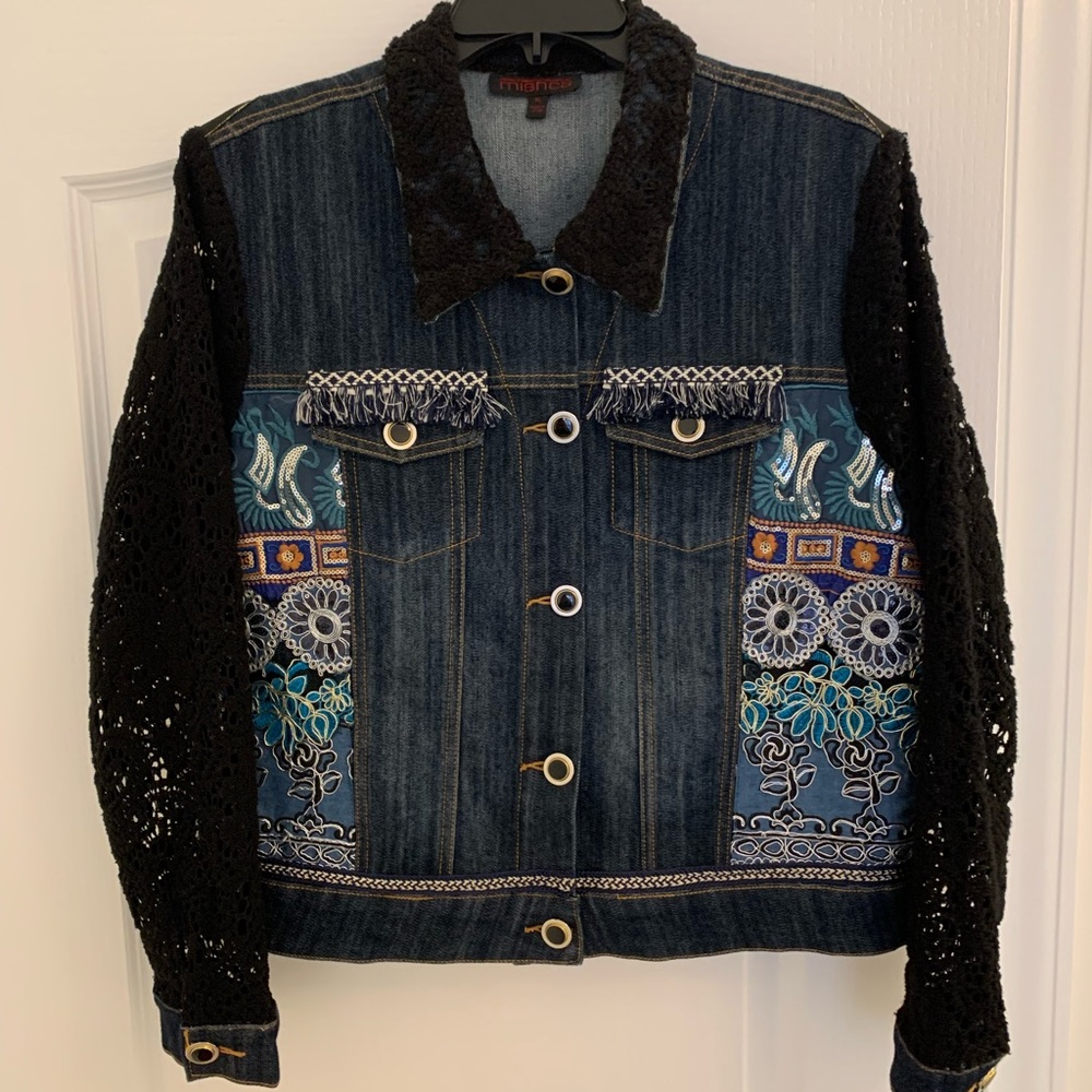 NWOT Stunning Mishca Jean Jacket with black lace sleeves.